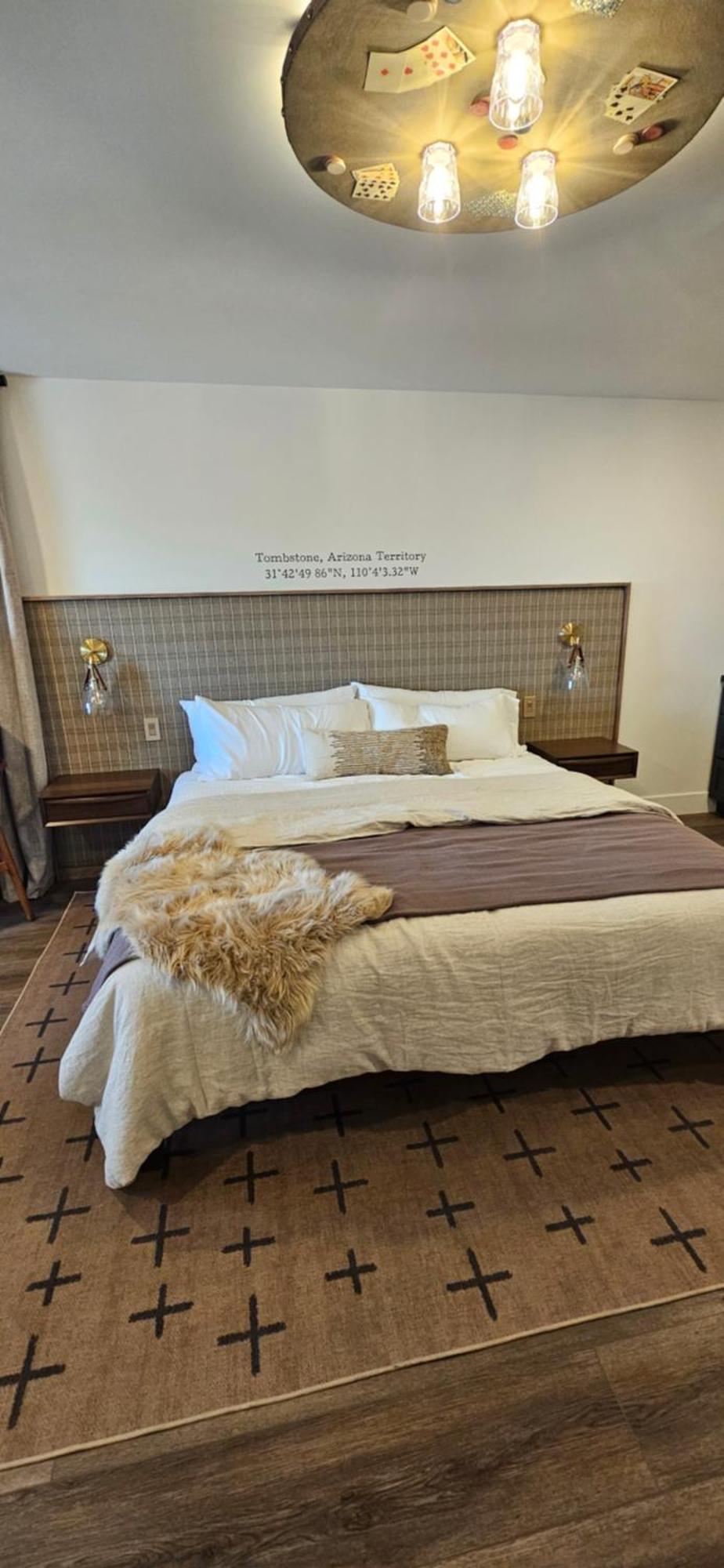 Inn History Tombstone Bagian luar foto